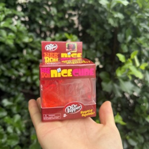 En stock: Juguete antiestrés Needoh Squishy de medusa con logo, de TPR y maltosa, el más vendido, para aliviar el estrés, Needoh Cube - Product Image 4