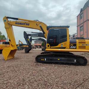 Excavatrice sur chenilles d'occasion KOMATSU PC200-8 de 20 tonnes, Komatsu PC 200-8 d'occasion, excavatrice Komatsu PC 200 à vendre - Product Image 3