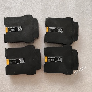 Nouveau dans sa boîte, contrôleur de relais de sécurité SCHMERSAL AES1135 - Product Image 3