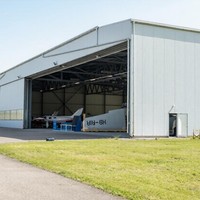 Hangar industriel préfabriqué en structure acier certifié CE de haute qualité, design moderne, garantie 1 an, atelier/entrepôt 121+