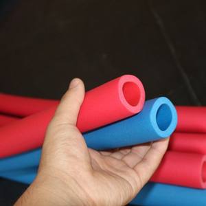 Manchon de protection en plastique caoutchouc coloré pour tuyaux PPR, tuyaux d'eau rouge et bleu, manchons de câbles pour climatisation, cuivre, fer - Product Image 1
