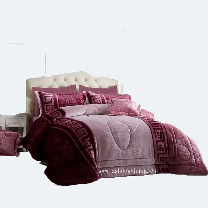 China factory new design super warm high quality and luxury flannel comforter/quilt 7pcs set