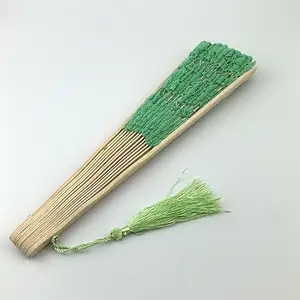 Hermoso abanico de mano de alta calidad y bajo precio para mujer, abanico de mano de encaje de 27 cm, abanico de encaje verde de bambú de estilo español para boda
