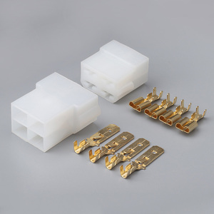 Connecteur automobile blanc à 4 trous DJ7041-6.3-11 - Product Image 1