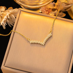 AA017648 Mode Edelstahl Schmuck Verstellbares Rechteck Smaragd Diamant Anhänger Halskette Für Frau - Product Image 4