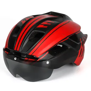 Lage Prijs Groothandel Volwassen Motorhelm Met Zonneklep Ontkachtbare Bescherming Hoofd Veiligheid Fietshelm Sport Rit Fiets