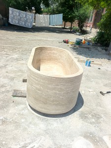 Vasca da Bagno Artigianale in Travertino Bianco Crema, Vasca Freestanding in Pietra Naturale per Ville di Lusso, Resort e <span class=keywords><strong>Spa</strong></span> - Product Image 4