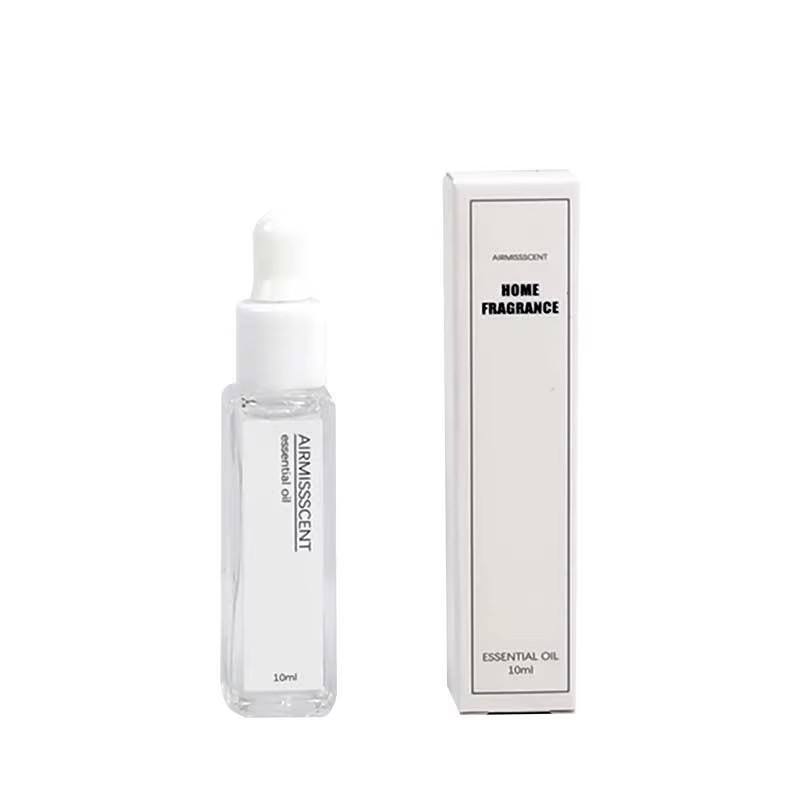 Bouteille carrée de 10 ml avec embout.