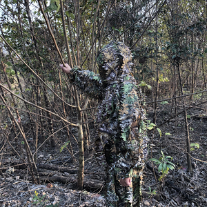 Tenue <span class=keywords><strong>de</strong></span> camouflage légère à capuche pour <span class=keywords><strong>la</strong></span> chasse et l'observation des <span class=keywords><strong>oiseaux</strong></span>, motif feuilles 3D toutes saisons, kit <span class=keywords><strong>de</strong></span> dissimulation pour l'environnement naturel - Product Image 2