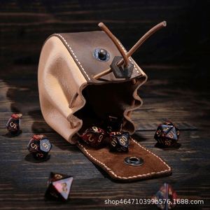 Pochette à boutons Hr Pu personnalisée, plateau en cuir noir, petit sac à dés pour jeu de D&D - Product Image 2