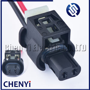 <span class=keywords><strong>2</strong></span>-poliger wasserdichter Auto-Stecker 805-120-521 Tagfahrlicht stecker Kraftstoffeinspritzstecker-Sensorst ecker Pigtail A0225451926 - Product Image 1