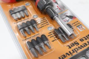 Jeu de tournevis industriel portable de type T deuxième génération à cliquet en plastique inversé avant à 17 dents avec embout Allen inclus - Product Image 4