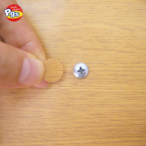 Accesorio para muebles Prodigy, cubiertas adhesivas de plástico para tapones de rosca, Material de PVC y madera para agujeros de tornillos, a prueba de bebés - Product Image 6