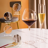 Tasses en verre de champagne en cristal personnalisées de 500ml Gobelets à vin rouge inclinés créatifs avec longue tige