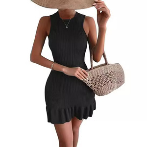 Robe d'été sans manches mi-longue à rayures/à carreaux de style européen et américain pour femme, coupe ajustée avec volants et taille élastique - Product Image 2