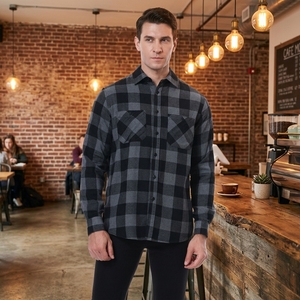 Chemise décontractée pour homme 2026 respirante, double face brossée, grande taille, en flanelle tricotée avec logo personnalisable, idéale pour le printemps - Product Image 1