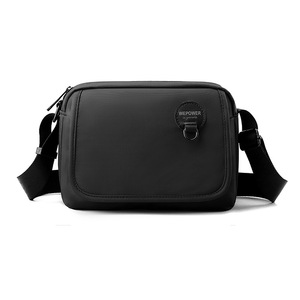 Sac bandoulière léger et imperméable personnalisé, sac de poitrine décontracté pour homme, sac à bandoulière unisexe tendance - Product Image 2