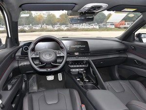 <span class=keywords><strong>Hyundai</strong></span> Elantra 2026 Nuova <span class=keywords><strong>Berlina</strong></span> Compatta 1.5L 1.6T Turbo Qualità Coreana Efficiente nei Consumi - Product Image 5