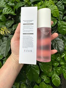 Spray de définition de <span class=keywords><strong>maquillage</strong></span> <span class=keywords><strong>professionnel</strong></span> 30ml 50ml 100ml Spray <span class=keywords><strong>fixateur</strong></span> de <span class=keywords><strong>maquillage</strong></span> cosmétiques pour le visage de marque privée - Product Image 3