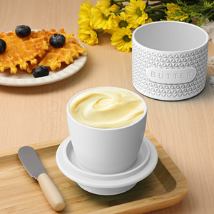 Juego de Utensilios de Cocina Estilo Europeo, Plato para Mantequilla de Silicona Personalizable con Base de Cerámica y Tapa Hermética, Ecológico - Product Image 1