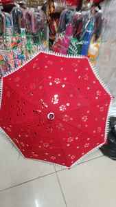 Parasol en dentelle victorienne en coton détaillé fait à la main cadeau ou décoration cadeau de mariage diverses couleurs violet foncé - Product Image 2