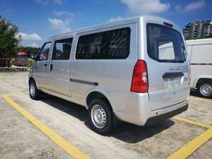 Vente d'usine Dongfeng Forthing V2 230 km <span class=keywords><strong>Fourgon</strong></span> utilitaire électrique à charge rapide Mini <span class=keywords><strong>fourgon</strong></span> électrique <span class=keywords><strong>Fourgon</strong></span> électrique 7 places - Product Image 3