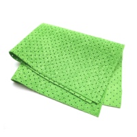 Serviette enduite de PU de microfibre avec des trous de poinçonnage, serviette de chamois enduite de microfibre
