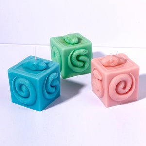 Molde de silicona 3D de serpiente al por mayor para velas, molde geométrico de silicona DIY para decoración del hogar, molde de vela perfumada para resina - Product Image 5