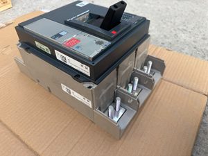 เบรกเกอร์วงจร NS800N 3P 800A 800V 50/60Hz รุ่น NS ซีรีส์ 50kA พร้อมไมโครลอจิก 2.0 ทริปยูนิต PLC - Product Image 3