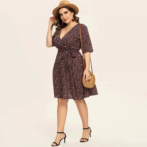 Robe d'été sexy à col en V et manches plissées, grande taille, à manches courtes, imprimé floral décontracté, avec ceinture évasée, longueur midi - Product Image 3