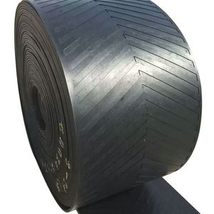 High Quality Customized EP-125 12mpa Chevron Pattern <strong>Conveyor</strong> <strong>Belt</strong> with Oil and Heat Resistant Fabric Insertion Cutting Service - Product Image 1