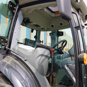 Tractor Compacto con Motor EPA para Granja, con Retroexcavadora y Cargador, 4x4, 18-240HP - Product Image 2