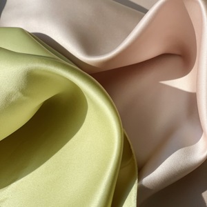 Vải satin và lụa cao cấp Nhật Bản KKF8715-58, chất lượng tốt, giá cả hợp lý, nhuộm màu, dày dặn, thích hợp cho áo cưới - Product Image 2