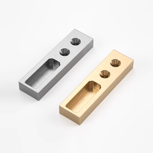 Tige <span class=keywords><strong>de</strong></span> suspension carrée en alliage d'aluminium pour placard, <span class=keywords><strong>bride</strong></span> argentée épaissie pour passe-vêtements et tige <span class=keywords><strong>de</strong></span> séchage d'armoire - Product Image 4