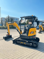 Miniexcavadora SHANTUI SE26SR con giro de cola cero y giro de pluma, radio de giro corto para trabajos en espacios estrechos