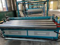 Machine de fabrication de revêtements de sol en PVC sur mesure, ligne de production de tapis de sol en PVC