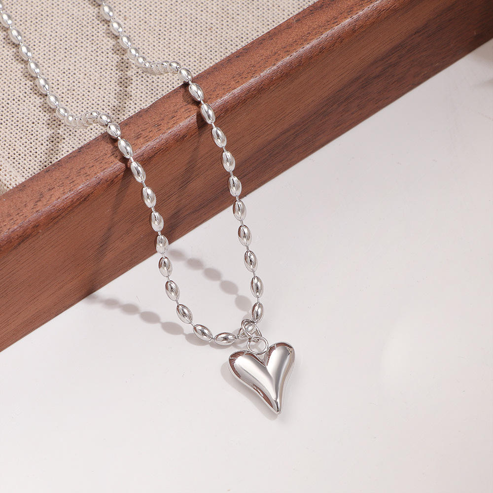 YF8291 Silver Heart 02