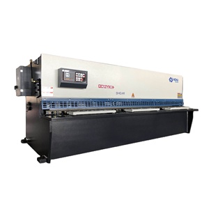 Machine de découpe et de cisaillement des métaux entièrement automatique à entraînement hydraulique NOKA, garantie de 2 ans, largeur de coupe maximale de 6000 mm, puissance de 15 kW - Product Image 1