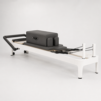 Lit de Pilates Reformer en aluminium blanc Celux à prix de gros pour studio, machine de Pilates commerciale en aluminium, équipement de Pilates