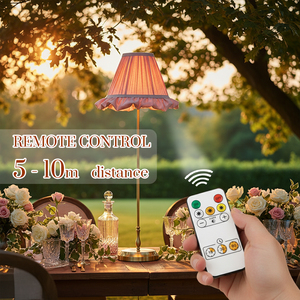 Lampada da Tavolo in Tessuto Senza Fili Alta 72cm con Telecomando Ricaricabile e <span class=keywords><strong>Paralume</strong></span> Plissettato per Decorazioni di Matrimoni ed Eventi - Product Image 2