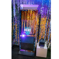 Miroir Magique Portable Photooth avec Fonction Selfie, Cadre en Bois, Écran Tactile, Cadre LED, Kiosque pour Fêtes