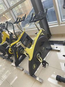 ASJ602 Vélo <span class=keywords><strong>de</strong></span> spinning professionnel d'intérieur pour <span class=keywords><strong>la</strong></span> remise en <span class=keywords><strong>forme</strong></span>, avec piétement stable, pour salle <span class=keywords><strong>de</strong></span> sport et club - Product Image 4