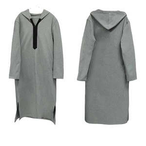 Nouvelle Robe Traditionnelle Marocaine du Moyen-Orient OEM 2026, Grise, à Manches Longues, Chemise à Capuche Longue pour Hommes, Thobe Musulman - Product Image 1