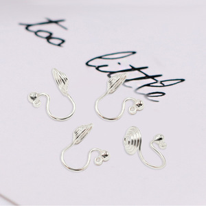 Boucles d'oreilles à clipser en laiton plaqué or et argent, sans perçage, avec coussinet en silicone, pour bijoux de mode unisexe - Product Image 3
