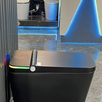 Toilette intelligente de luxe à haute fonctionnalité, sol noir, glaçage carré, toilette intelligente automatique avec buse UV, commande vocale