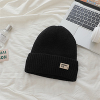 Gorro de Punto Acrílico 100% Personalizado, Elegante y Único, con Etiqueta de Cuero, Diseño de Letras Invernales, Unisex, Negro, Rojo Vino, para Viaje