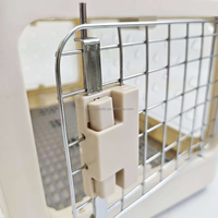 Cage de transport pliable pour animaux de compagnie à quatre roues avec fermeture à bouton, en plastique, respirante toutes saisons, pour sorties, commande en gros usine