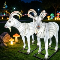 Outdoor-Halloween-Seidenlaterne mit Chinesischem Tiermotiv, Realistische Wasserdichte Ziegen-Festlaterne für den Zoo