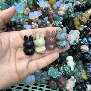 批发天然时尚抛光水晶雕刻兔子装饰摆件礼品 - Product Image 5
