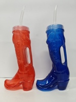 Gobelet en plastique de 32 oz en forme de botte de cowboy, tasse à bière avec paille, recyclable